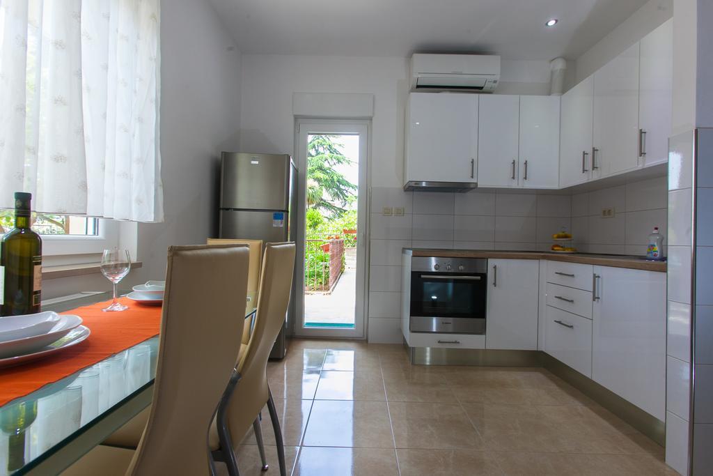 Apartments Ursic Сплит Экстерьер фото