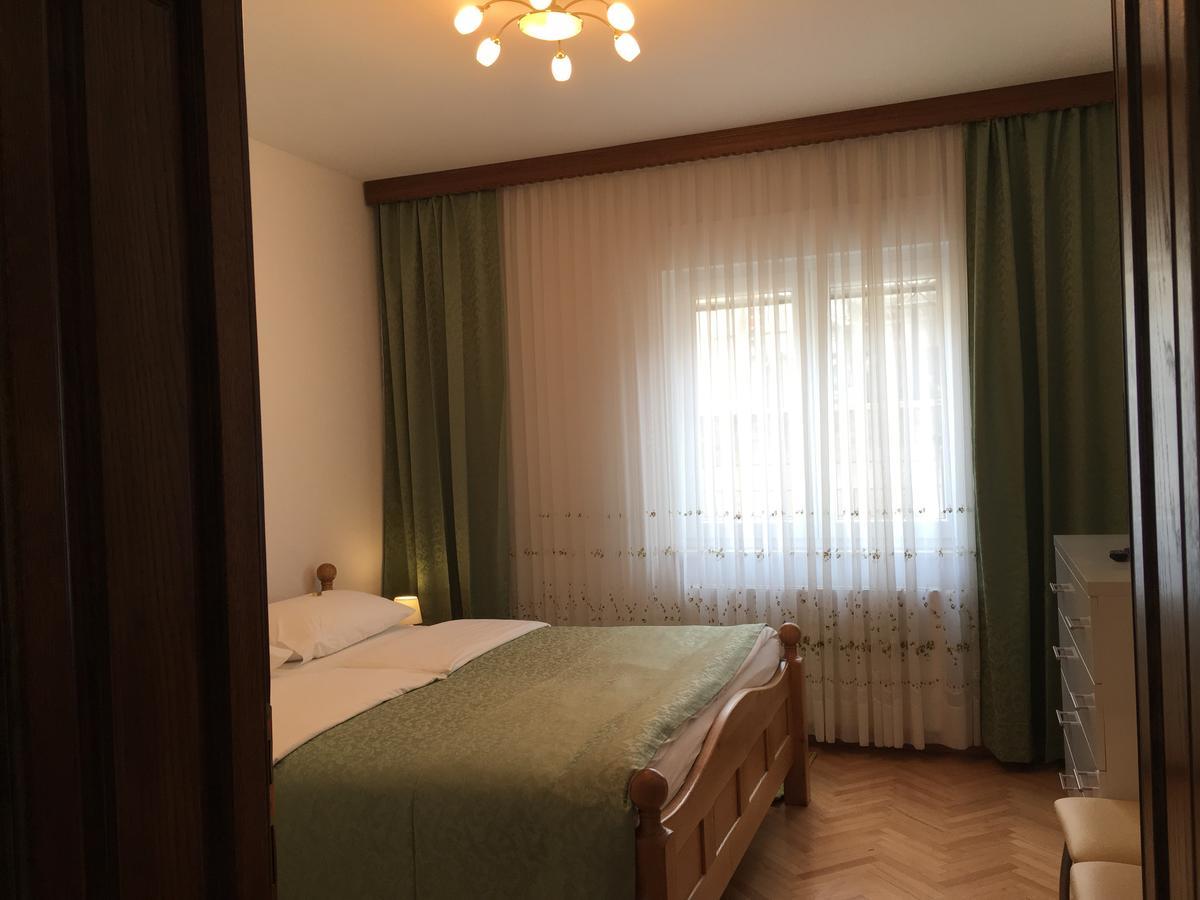 Apartments Ursic Сплит Экстерьер фото