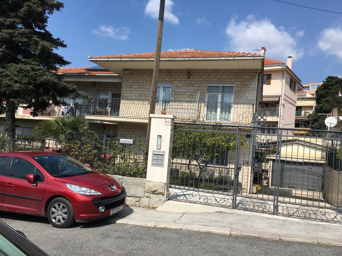 Apartments Ursic Сплит Экстерьер фото