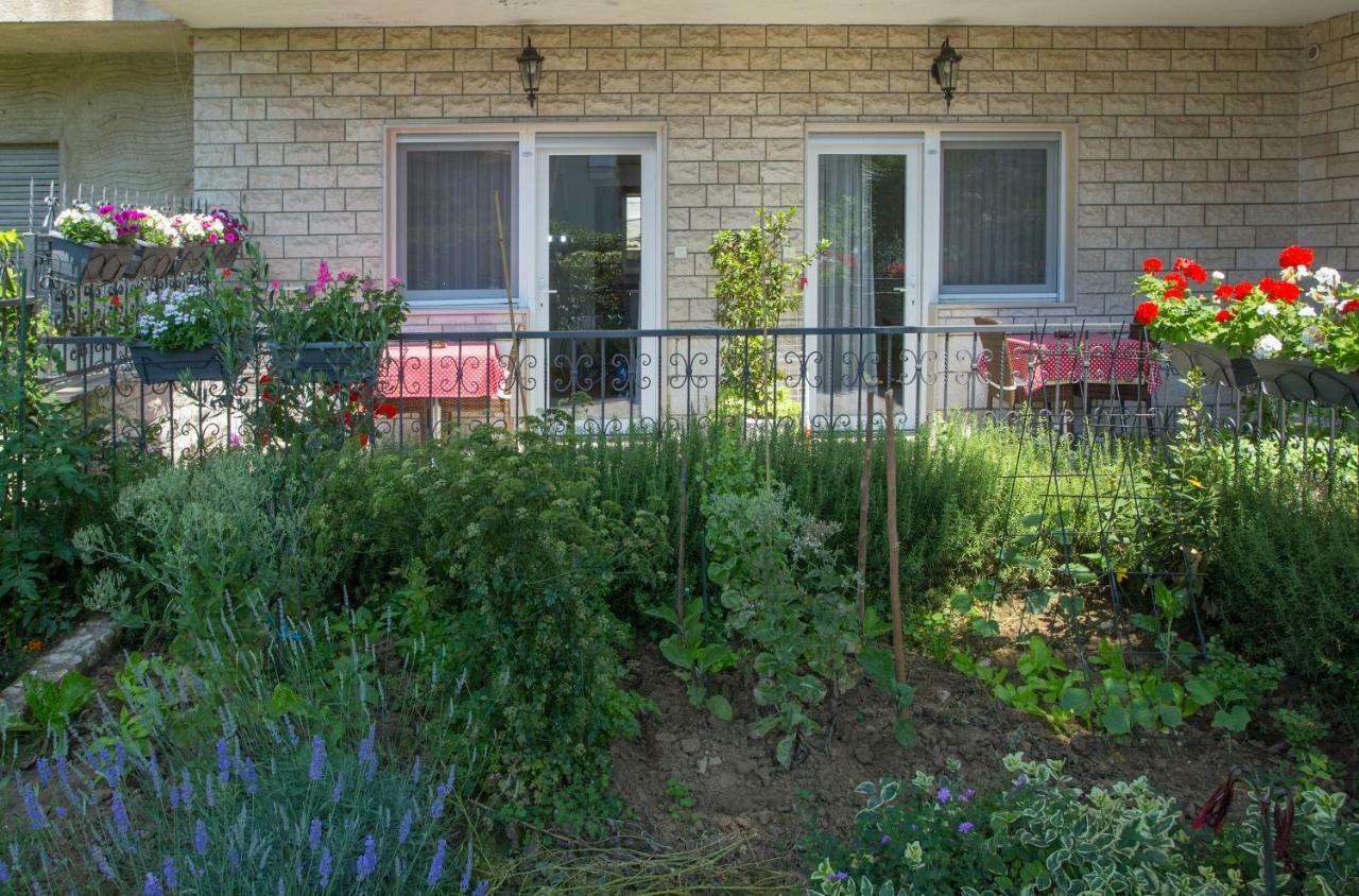Apartments Ursic Сплит Экстерьер фото